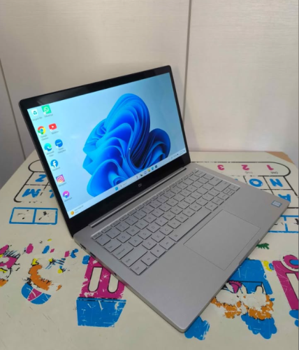 (same as new) Xiaomi laptop (133win11i78g ram256gb ssdMs office