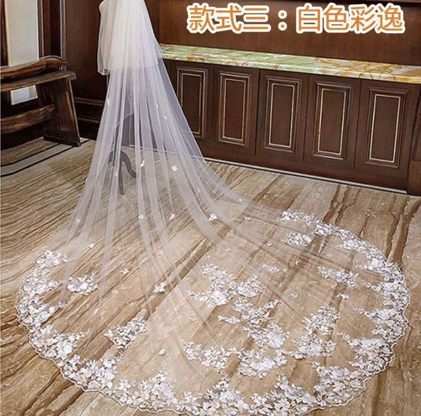 Wedding dress in Hong Kong 1000 HKD
